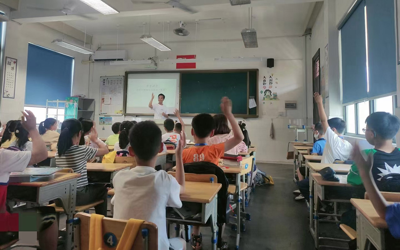 玉龙冯家小学